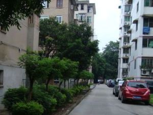 屏东中学教工宿舍3室2厅南北