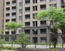 楼间距大,精装拎包入住,采光视野无遮挡