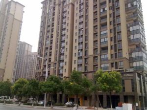 诚心出售出租中随时可搬可谈价