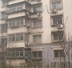 满五唯一,楼层好,采光好!带车棚