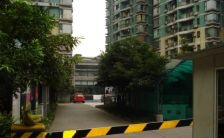 现代城人民公园1室1厅东北