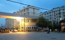 府南花园,小区热闹,视野宽阔,采光充足,看房方便