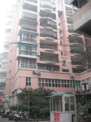 兴华苑4室2厅东南