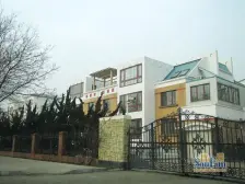 皇嘉花园 5室3厅 南 北