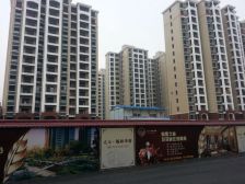 翰林华府一室一厅63.2平20万出售