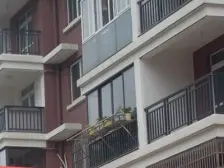 东南嘉苑 新昌主城区的排屋 精装修带南北双露台