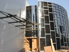 边户小两房,主卧带阳台,诚心出售。