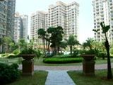 房东自己是做设计的装修来自己住的房子来出售