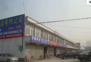 此房户型方正,配套齐全,交通便利,旁边东部新城