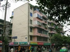 平福路124号3室1厅东南