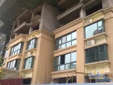 4.8米层高三居室 毛坯 小区环境好 业主急售