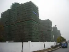 地铁口居家装修大三房两卫带产权车位 诚意出售 价好谈