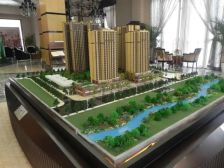 柏杨旁30万精装修保护8层新三梯六户