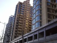 金蓝湾 商品房 满五 近地铁 近医院 商业配套齐全