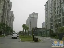 南北通透 户型方正 产权清晰 视野开阔