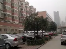 龙腾西城 朝南三房 户型方正 低楼层 总价低 人车分流