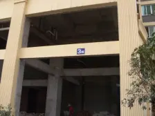 精装修临区政府住家安静拎包入住中楼层