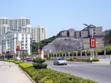 君临山水 精装修四房 满二年税低