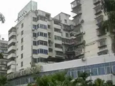 暖气已装好 中间好楼层 精装修保持良好 拎包入住