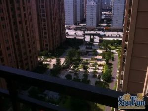 滨江望郡3室2厅南