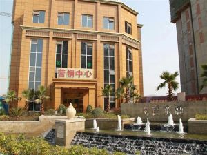 香水城3室2厅东南