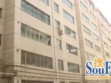 东方家园 三室两厅两卫 单价1万 可小刀 按揭118平