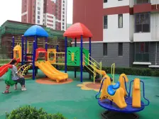 南北通透大三居 有前后大阳台 房本两年 中间好楼层