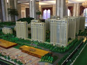 全新无人入住过,毛坯,采光好无遮挡,前面是景观花园