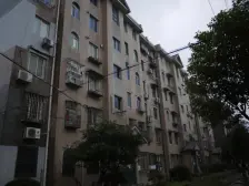 杨泰二村带院子两房两厅诚心出售双南两房,一直自住,还是原始