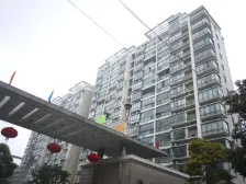 店长主推,飞机大两房,两房两厅两卫,看房随时。