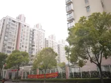精装修 可拎包入住 品牌家具 诚心出售