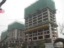 步行街旁+金融广场正规两房+有装修+配套齐