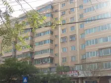 长江小区框架结构 正规两室户型 房东诚心出售