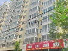 正规的三室两厅,户型方正,采光好无遮挡