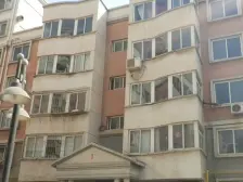 花园小区 停车方便 诚心出售 可按揭