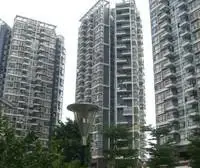 此房满五 电梯小高层 南北通透 交通便利