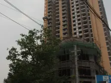 此房满五,电梯中层,地段好!~生活设施齐全!~!~