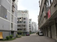采光充足视野开阔房东诚心出售。