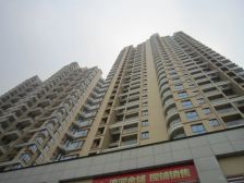 万达广场看房方便诚心出售中间楼层