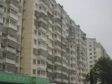 城港花苑 四楼 中套 精装修 拎包入住 有车库