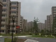 小区环境好 位置安静 中层得房率高 可看实房