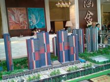 精装修 交通便利 采光好 房主诚心出售