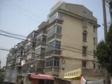 光明新村 户型方正 诚心出售 居住舒适 出行方便