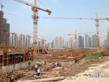 龙湖源著天街 板式洋房 一楼带花园 看房方便