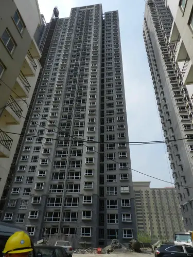 米路东(项目现场)房天下提供的售楼电话:400-890-0000 转 610526动态