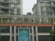 酒城大道主干道 四室两厅 错层 精装