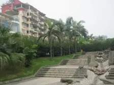 碧绿华庭 4室2厅 南