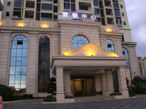 九龙湾花园3室2厅东北