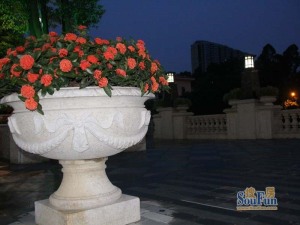 房子户型方正采光明亮,小区环境优美