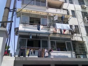 楼层采光好 看房方便,小区旁是景区